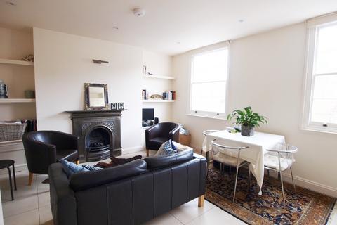 1 bedroom flat to rent, Amwell Street, Islington, EC1R