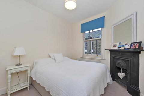 3 bedroom apartment to rent, Dalkeith Road, Dulwich, London, SE21