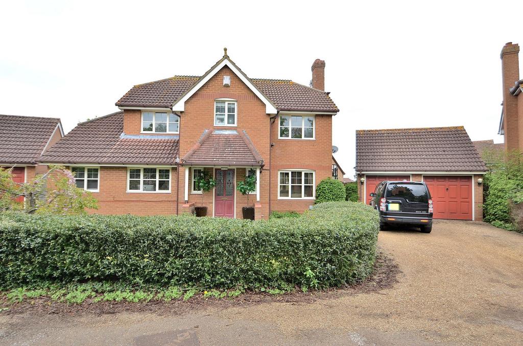 Tattenhoe, Milton Keynes MK4 4 bed detached house for sale £650,000