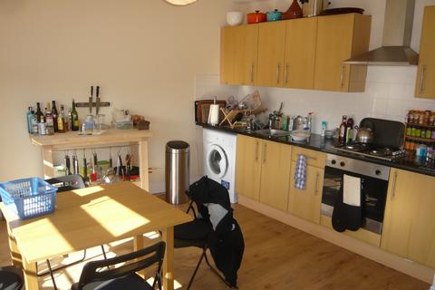 2 bedroom apartment to rent, Rye Lane, London, SE15