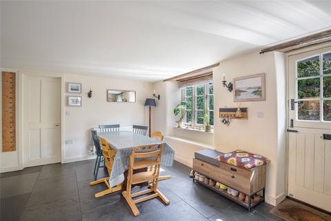 1 - 2 Newcause, Buckfastleigh, TQ11 0AZ