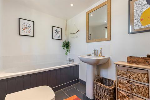 1 - 2 Newcause, Buckfastleigh, TQ11 0AZ