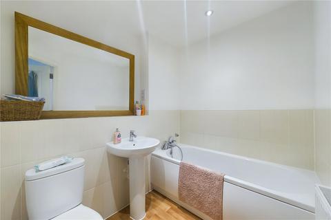14 Boundary Place, Tadley, RG26 4PW