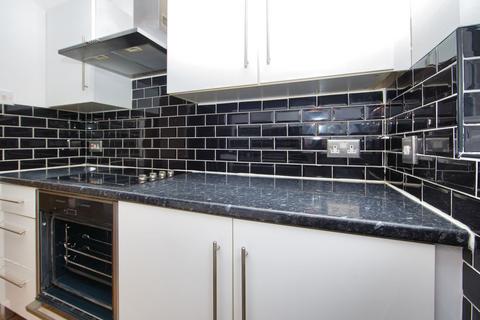 2 bedroom apartment for sale - Dunedin Drive, Dover, CT16