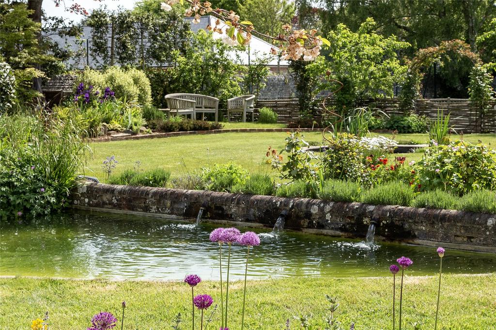 Pond / Garden
