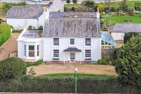 6 bedroom detached house for sale, Main Road, Yapton, Arundel, West Sussex, BN18