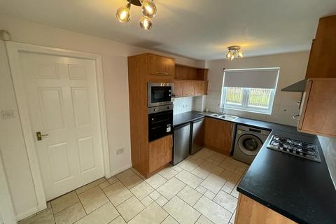 3 bedroom semi-detached house to rent, Chuckethall Road, Livingston EH54