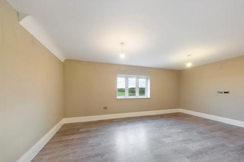 2 bedroom flat for sale, Windrush Heights, Nr Burford, Gloucestershire, OX18