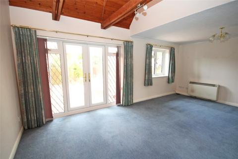 2 bedroom end of terrace house for sale, Dudley Place, New Milton, Hampshire, BH25