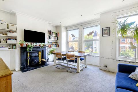2 bedroom flat for sale - Colney Hatch Lane, London