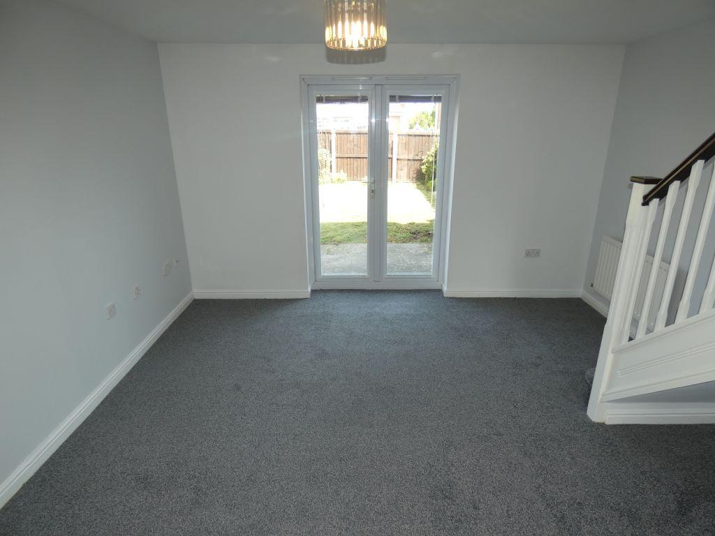 Hurstwood Drive Bispham Fy2 0wu 2 Bed Semi Detached House To Rent £