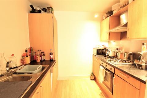 2 bedroom flat to rent, Bowman Lane, Leeds, West Yorkshire, UK, LS10