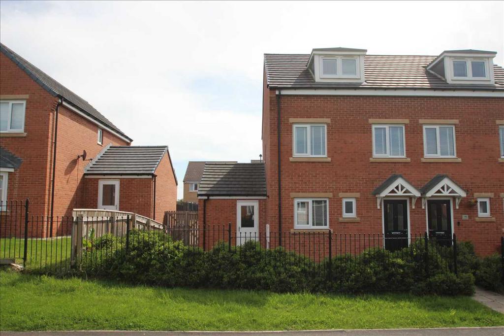 Lazonby Way, Newcastle upon Tyne 3 bed semidetached house £1,000 pcm