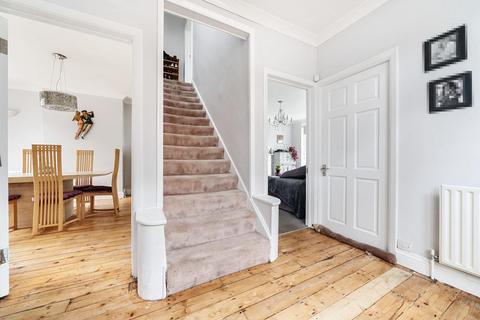 167 Broad Walk, Kidbrooke, London, SE3 8NF