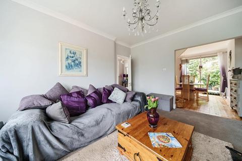 167 Broad Walk, Kidbrooke, London, SE3 8NF