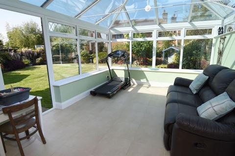 4 bedroom detached house for sale - The Russets, Chestfield, Whitstable