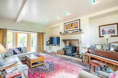 Storrs Cottage Storrs, Stannington, Sheffield, S6 6GY