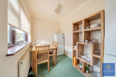 35 Playfield Avenue, Romford, RM5 3LB