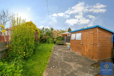35 Playfield Avenue, Romford, RM5 3LB