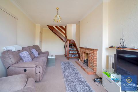35 Playfield Avenue, Romford, RM5 3LB