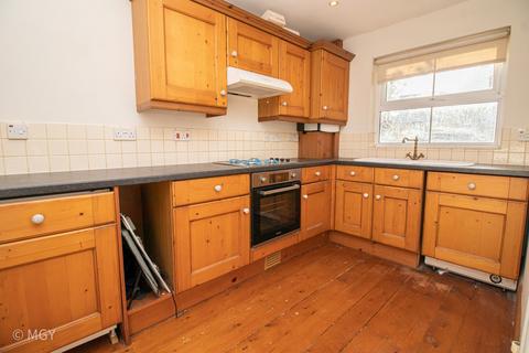3 bedroom semi-detached house to rent, Romilly Road, Pontcanna, Cardiff