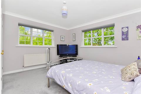 5 bedroom semi-detached house for sale, Peregrine Road, Kings Hill, West Malling, Kent