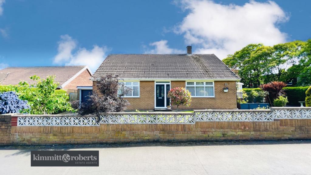 Dene House Road, Seaham, Durham, SR7 2 bed detached bungalow £350,000
