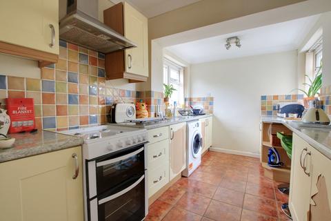 2 bedroom semi-detached house for sale, DERLYN ROAD, FAREHAM