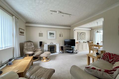 16 Treworder Road, Truro, TR1 2DJ