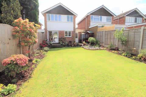 3 bedroom detached house for sale, Howdles Lane, Brownhills, Walsall, WS8 7PJ