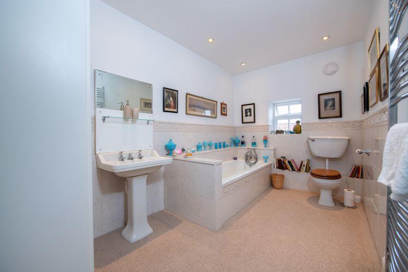 Family bathroom