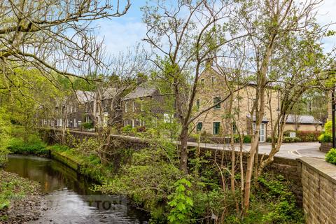 122c High Street, Uppermill, Oldham, OL3 6BT