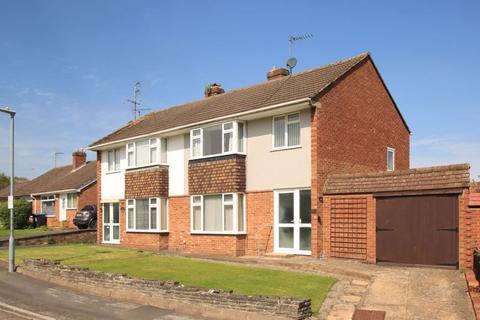 3 bedroom semi-detached house for sale - Tring