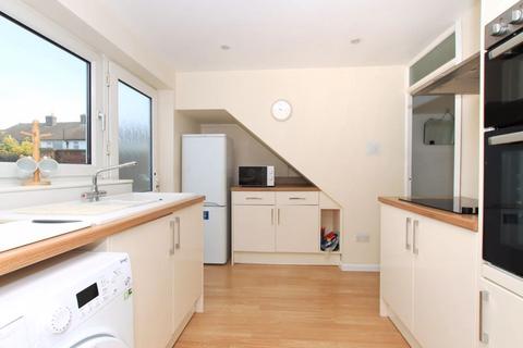 3 bedroom semi-detached house for sale - Tring