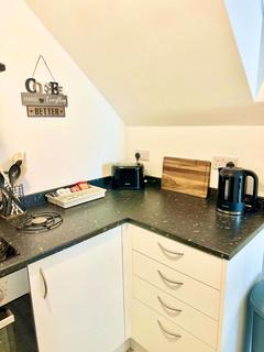 1 bedroom flat to rent, High Street, Portishead, Bristol