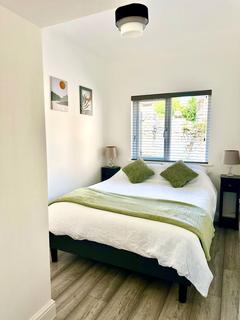 1 bedroom flat to rent, High Street, Portishead, Bristol