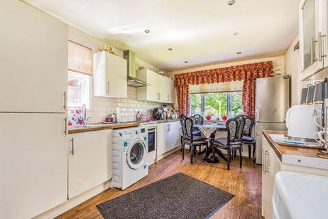 Fairlight Broad Road, Nutbourne, Chichester, PO18 8SH