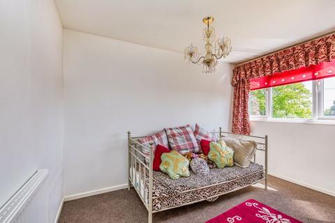 Fairlight Broad Road, Nutbourne, Chichester, PO18 8SH