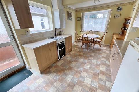 3 bedroom detached house for sale, HIGHCLIFFE   CHRISTCHURCH