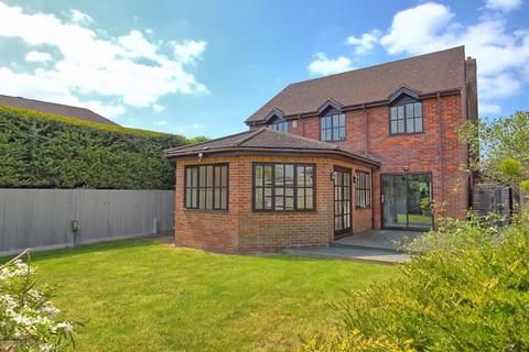 Fieldview Back Lane, Chalfont St Giles, HP8 4PB