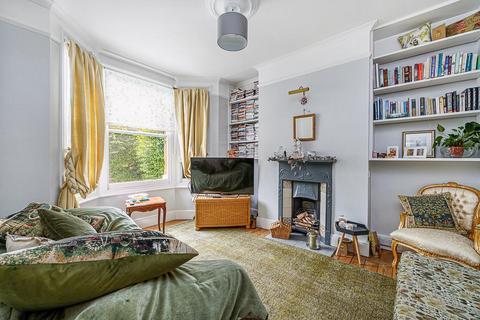 8 Cranmer Avenue, London, W13 9SH