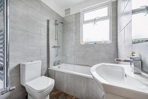 8 Cranmer Avenue, London, W13 9SH