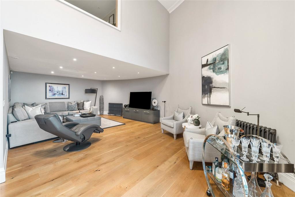 Bentley Priory, Mansion House Drive, Stanmore, HA7 3 bed penthouse for