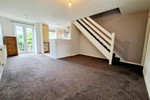 2 bedroom semi-detached house to rent - GreenHill, Prestwich, Manchester