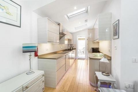 1 bedroom flat to rent, Anselm Road, London