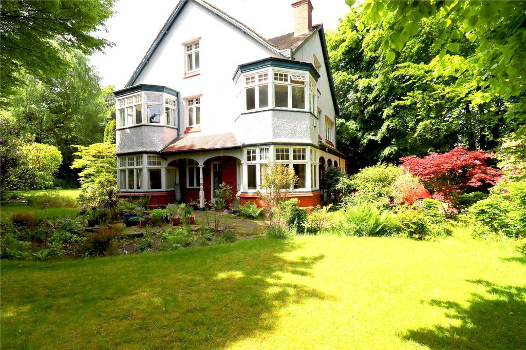 Prospect Road, Prenton, Wirral, CH42 8 bed house for sale £699,950