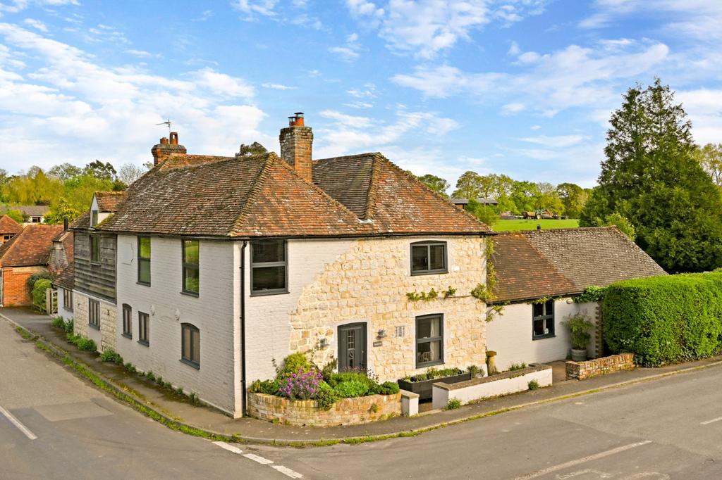 Houses For Sale Near Aldington Kent at Dorcas Cantu blog