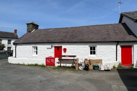 2 bedroom cottage for sale, Heol Non, Llanon, SY23
