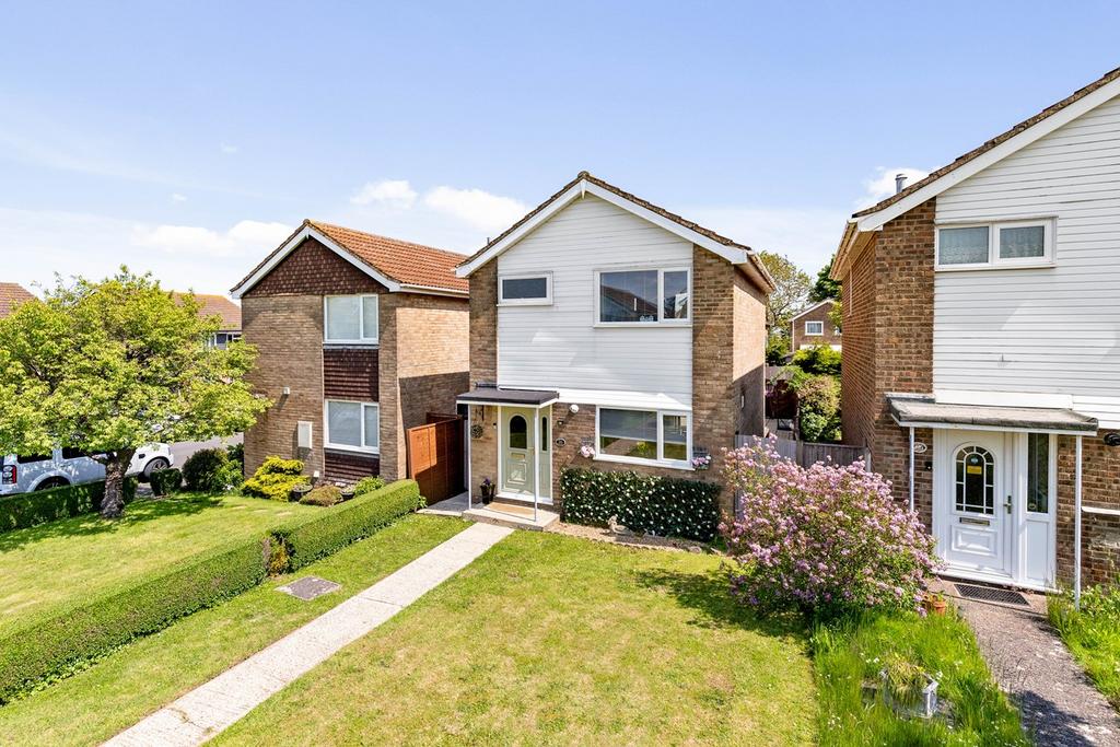 Cranleigh Drive, Whitfield, Dover, CT16 3 bed detached house for sale