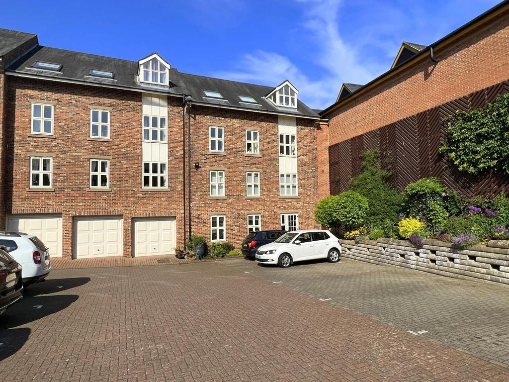 Orchard House, New Elvet, Durham City 2 bed apartment for sale £115,000